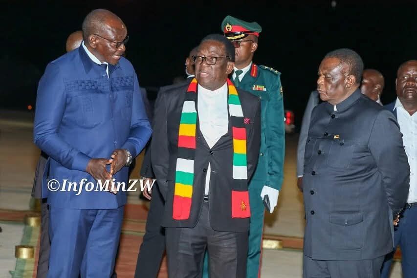 President Mnangagwa ignoring VP Chiwenga at Harare airport